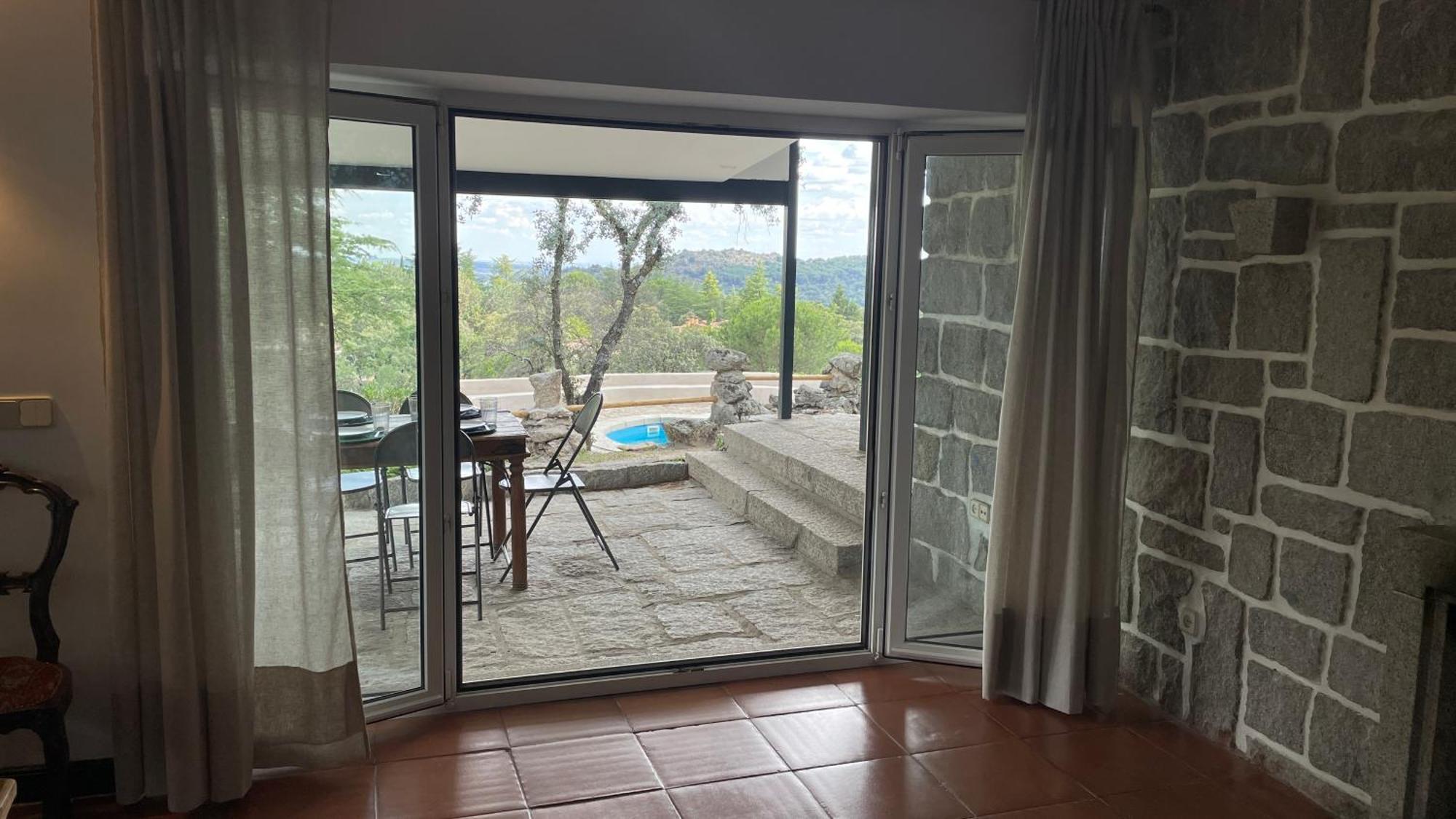 Chalet Con Piscina En Torrelodones Eksteriør bilde